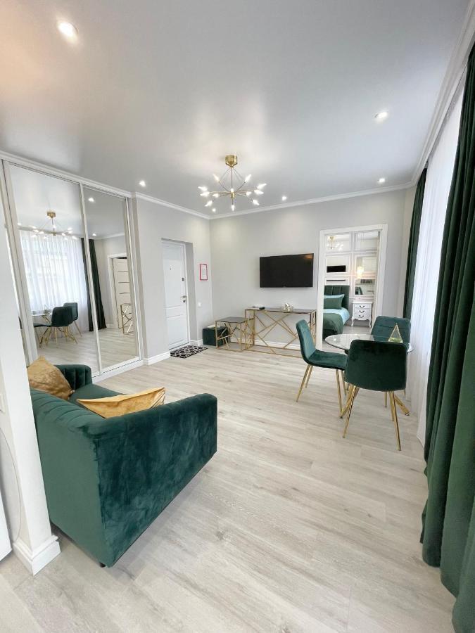 אירפין Luxury Emerald Apartments מראה חיצוני תמונה