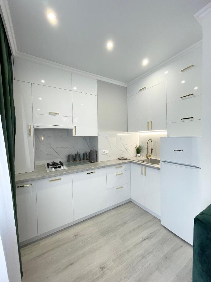 אירפין Luxury Emerald Apartments מראה חיצוני תמונה